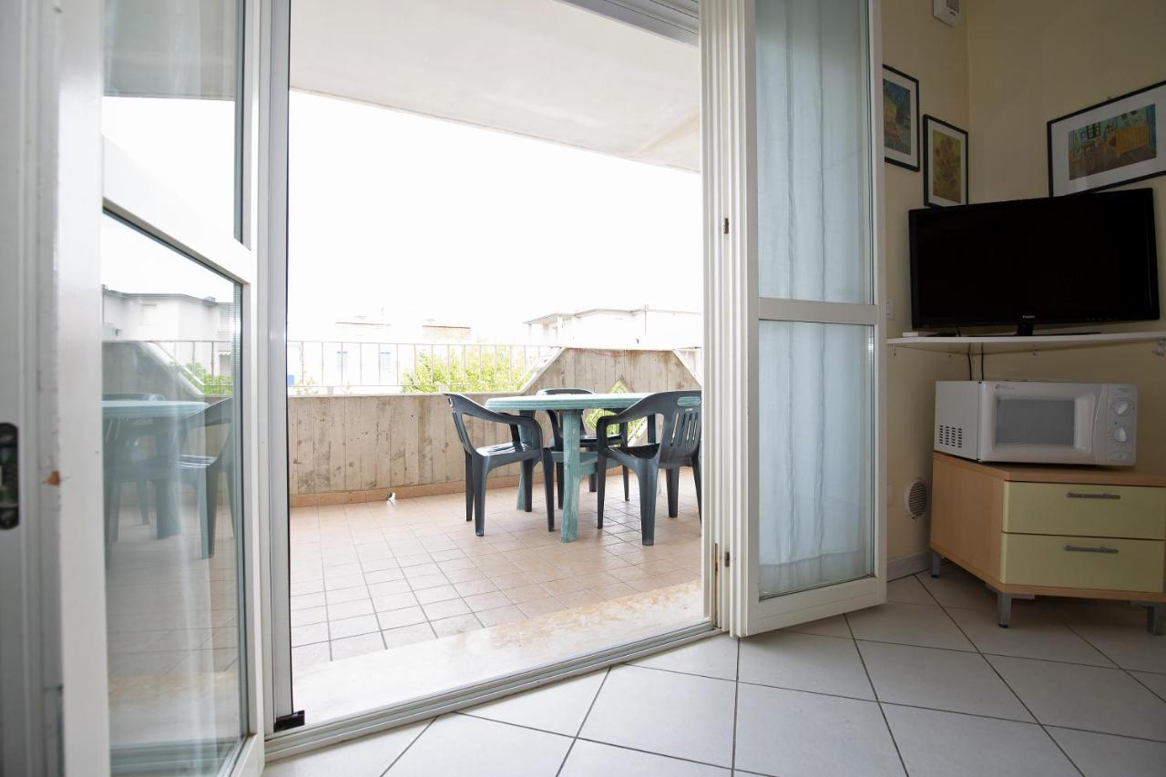 Sirena Apartments Llido Degli Estensi Extérieur photo