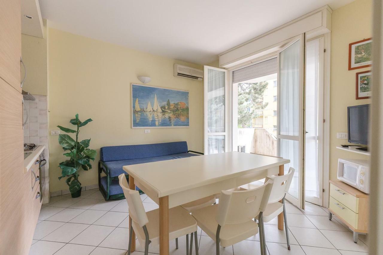 Sirena Apartments Llido Degli Estensi Extérieur photo