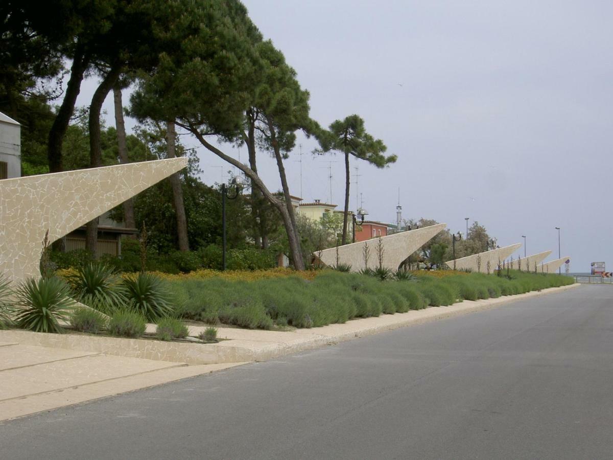 Sirena Apartments Llido Degli Estensi Extérieur photo